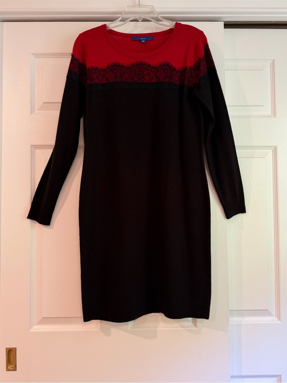 Apt 9 Women’s Black and Red Sweater Dress with Lace Trim Size M
